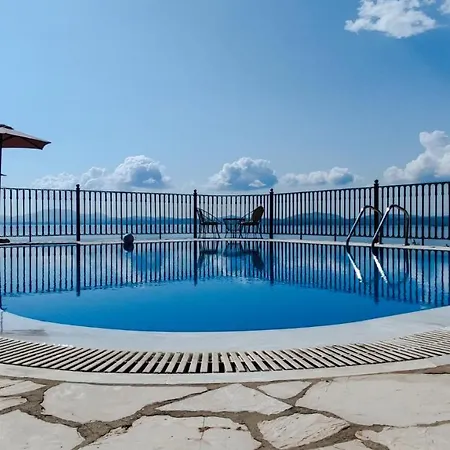 Elpida Villa Katavolos